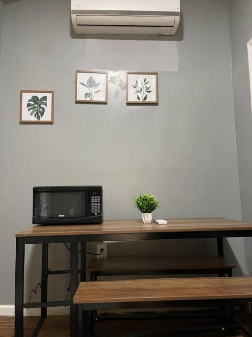 Cozy Studio Staycation - Brooklyn Close To Train Stations New York Exterior foto
